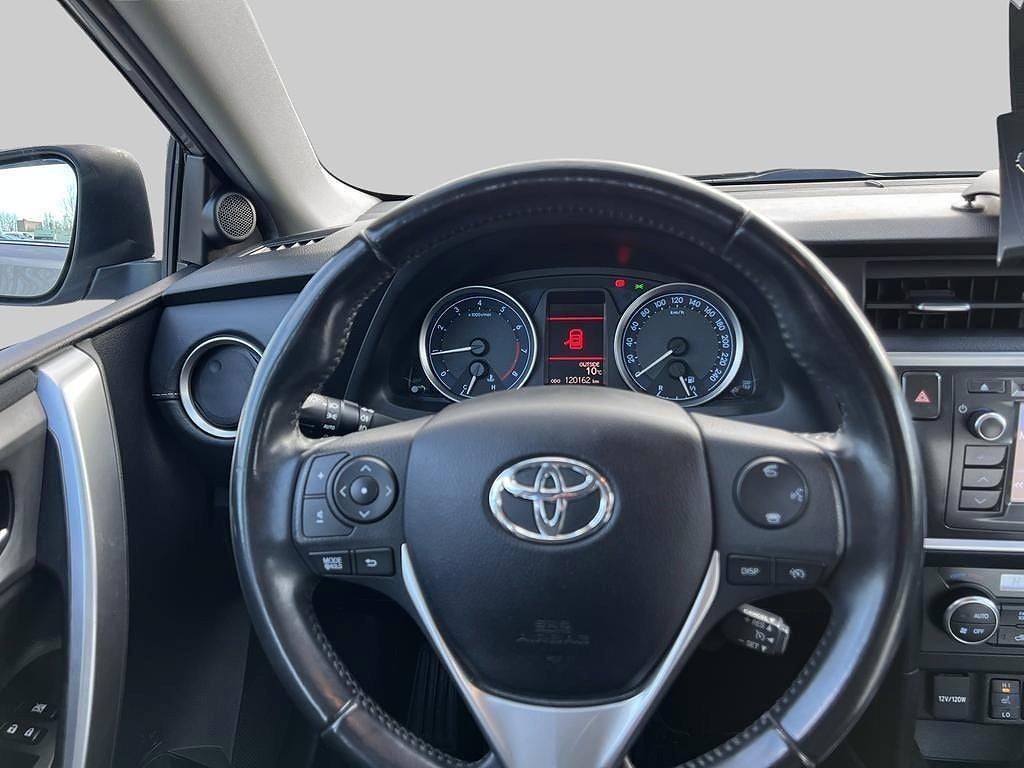 Toyota Auris 2013 - miniatyr 9