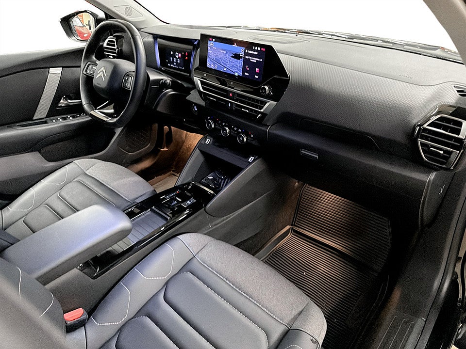 Bild på Citroën C4-X Shine 1.2 PT 130hk Aut KAMPANJRÄNTA 3,99%