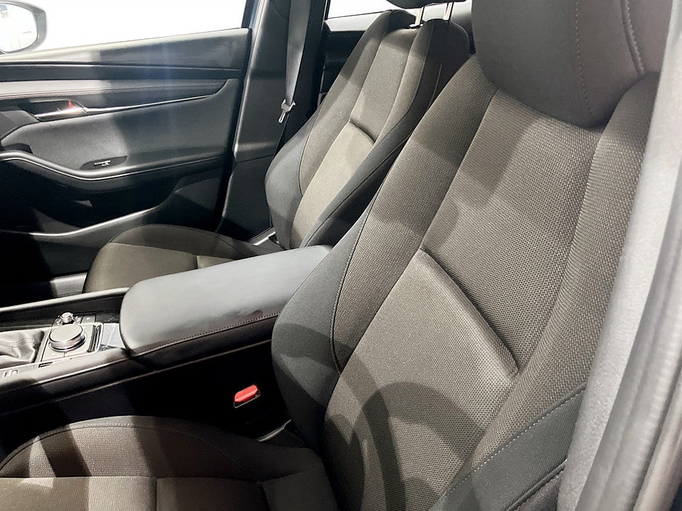 Bild på Mazda 3 Hatchback Sky 2.0 150hk Aut - B-KAMERA, NAVI