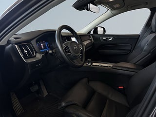 Volvo XC60 T6 Plug-In Hybrid AWD Plus Dark S&V-hjul/Drag/Pano/Skin