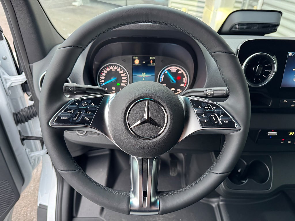 Mercedes-Benz Sprinter eSprinter 320 Skåp A2 SELECT 81 kWh - bild 9