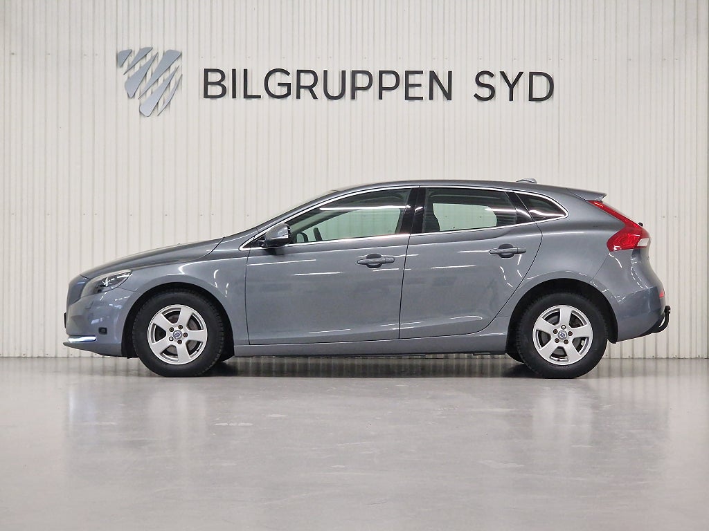 Volvo V40 D2 Momentum|Dragkrok|Värmare|8.297 Mil|