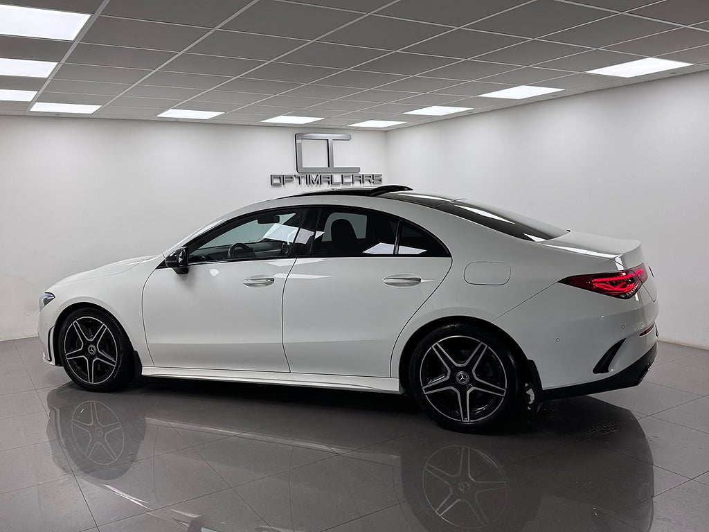 Mercedes-Benz CLA 200d 4WD AMG Panorama Ambient Burmester Välutr bild 11