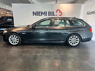 BMW 520 d Touring Värmare/Dragkrok/Parkeringssensorer/SoV/BT