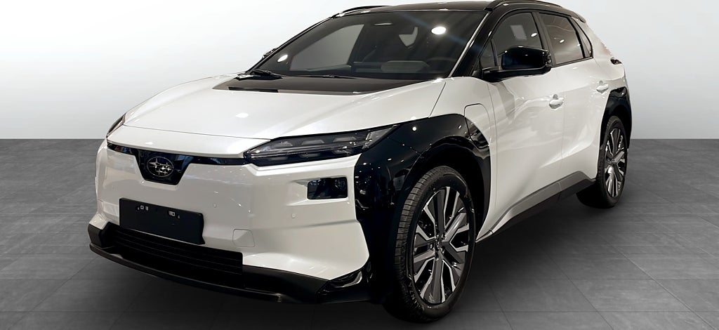 Subaru Solterra Touring + 74.7 kWh AWD 343 hk - Panorama