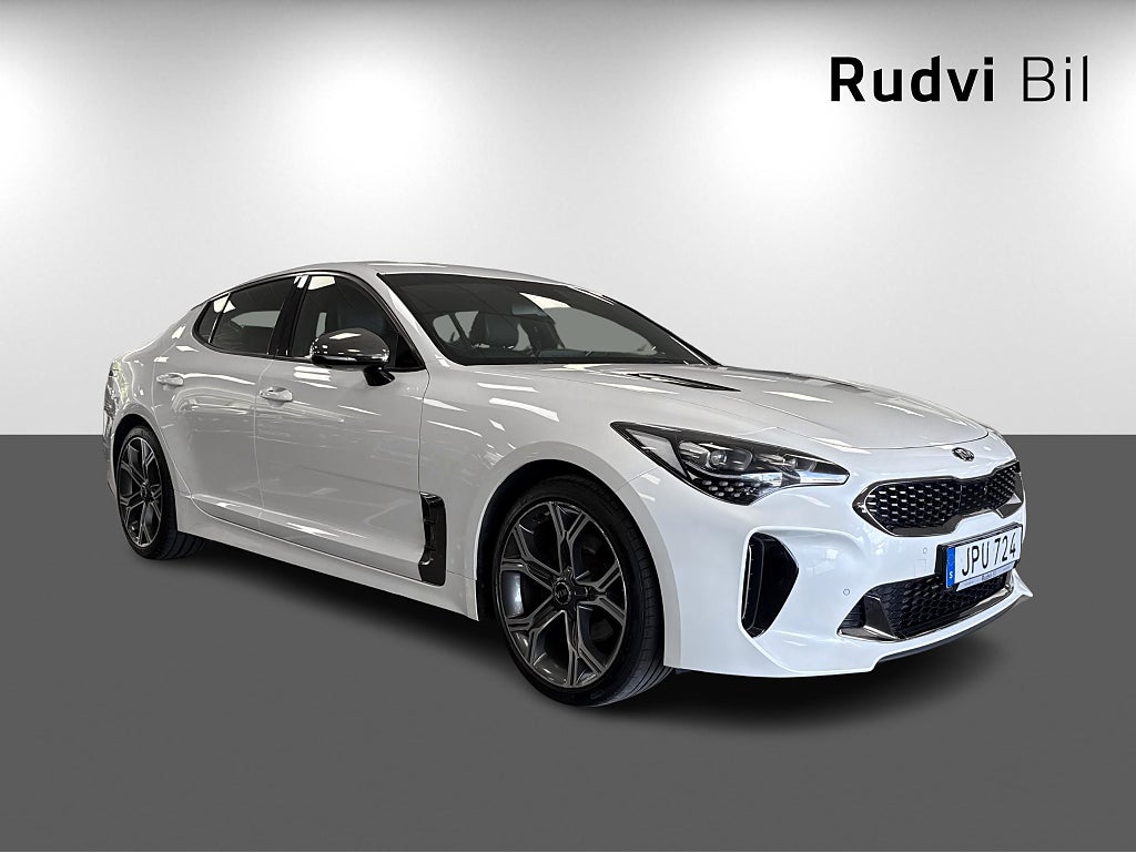 Kia Stinger 2.2 CRDi AWD GLS, GT-Line