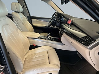 BMW X5 xDrive40e Drag Mvärm Panorama Kamera Rattvärme S&V-däck