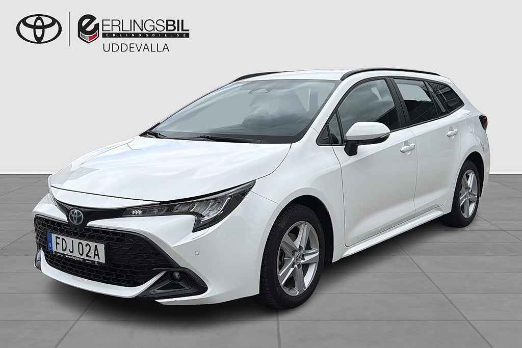 Toyota Corolla 1.8 HYBRID TS ACTIVE PLUS / V-HJUL