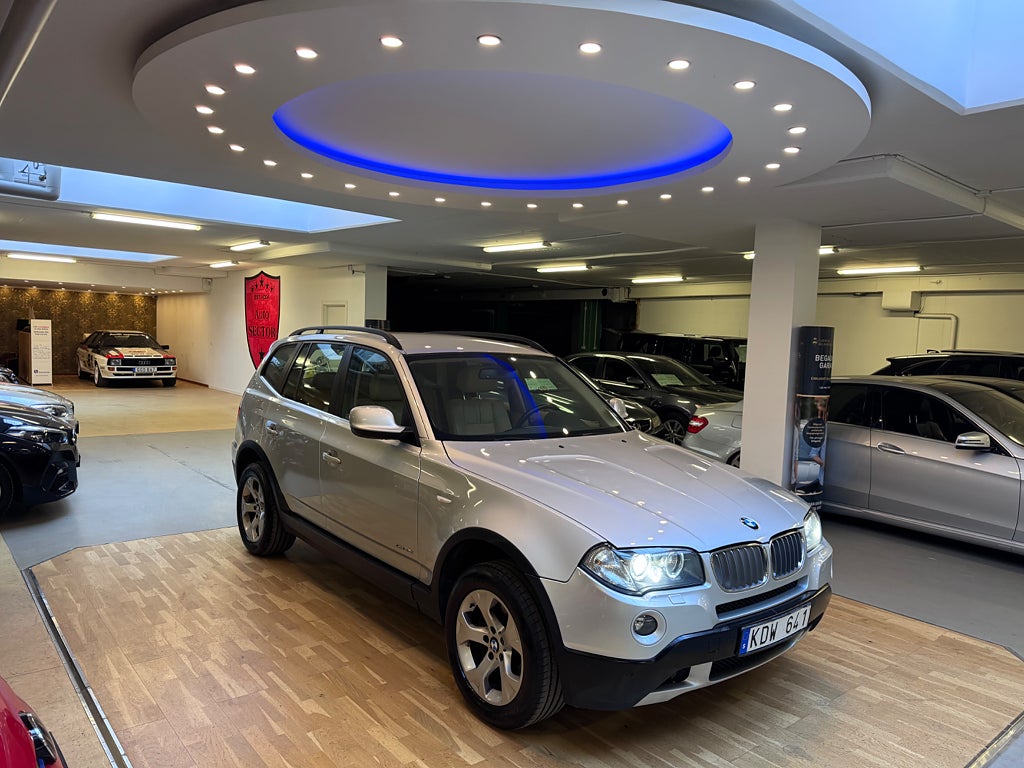 BMW X3 xDrive25i ny stor service, nybesiktigad!