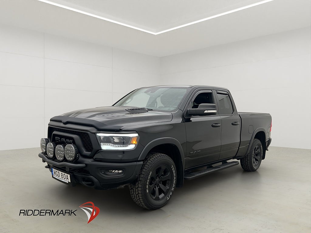 Dodge RAM 1500 Quad Cab Rebel 5.7 4x4 Drag Skinn Taklucka