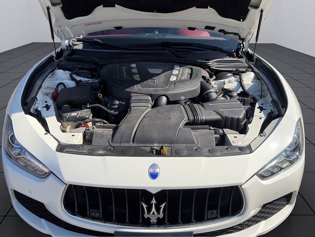 Maserati Ghibli 2016 - miniatyr 12