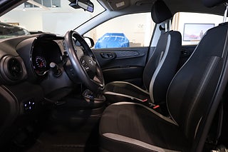 Halvkombi Hyundai i10 9 av 24