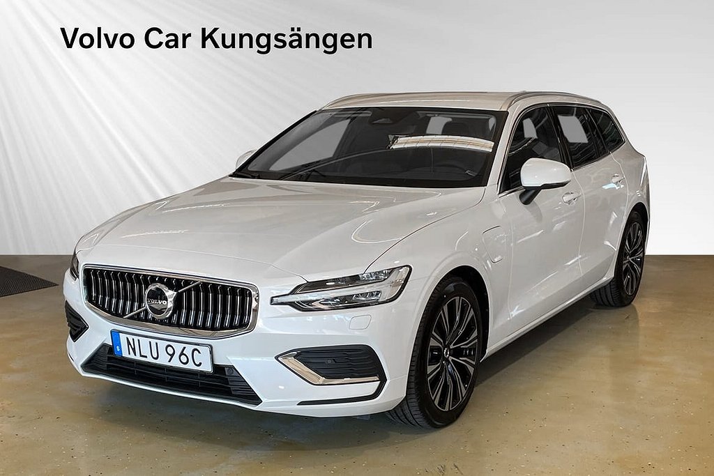 Volvo V60 Recharge T6 II Core Edition LAGERBIL