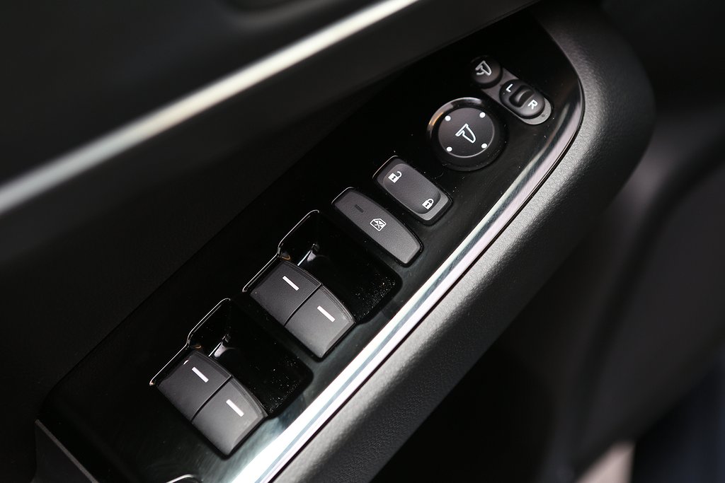 Honda HR-V e:HEV 1,5 i-MMD e-CVT Hybrid Aut Serviceavtal 2023