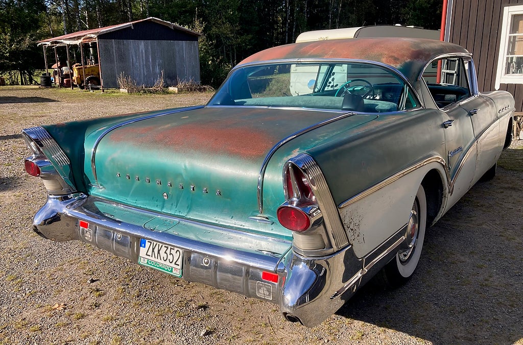 Buick Roadmaster 1957 Roadmaster 4 door Hardtop