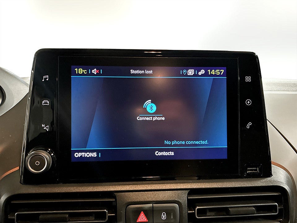 Bild på Peugeot e-Rifter GT 136hk Aut L2 7-SITS CARPLAY NAVI