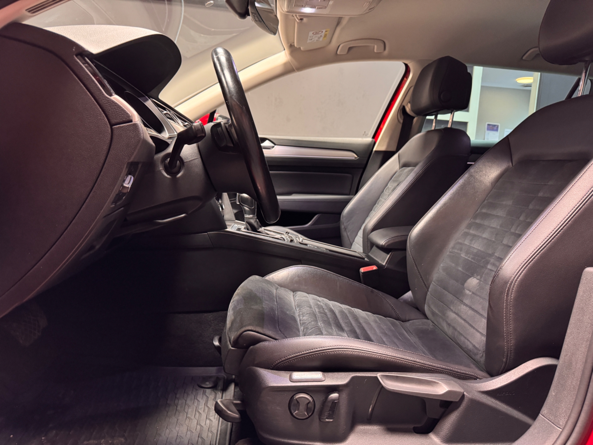 Volkswagen Passat 2016, bild 7/10
