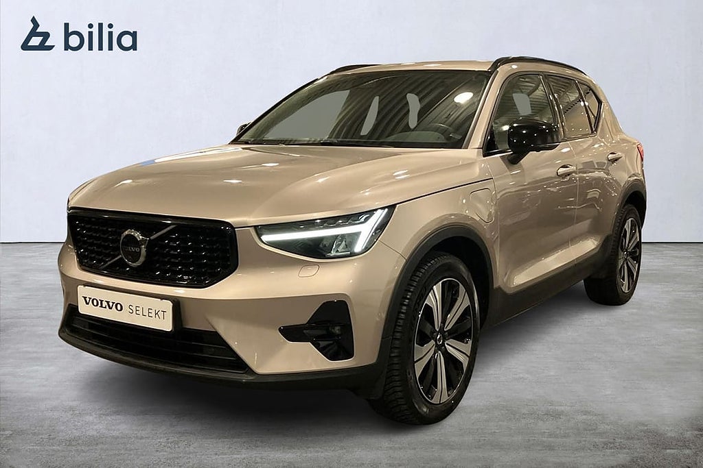 Volvo XC40 Recharge T4 Plus Dark