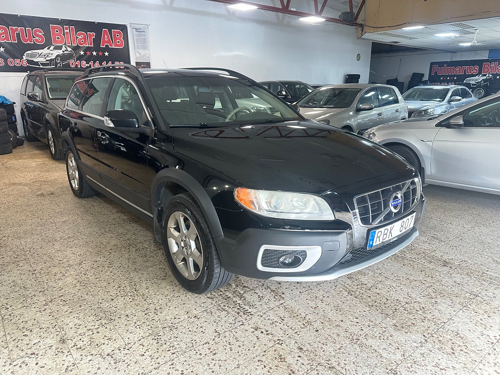 Volvo XC70 D3 AWD Summum Ny Servad& Besiktigad 