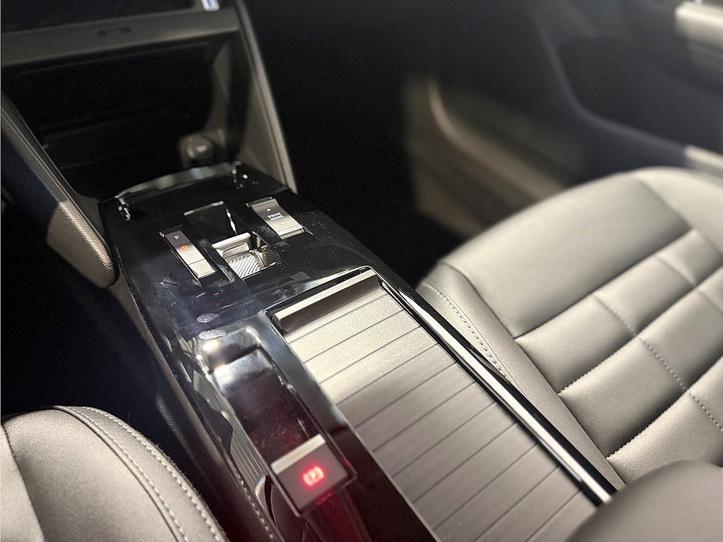 Bild på Citroën C4 Max PureTech 130hk Aut - OMGÅENDE LEVERANS!