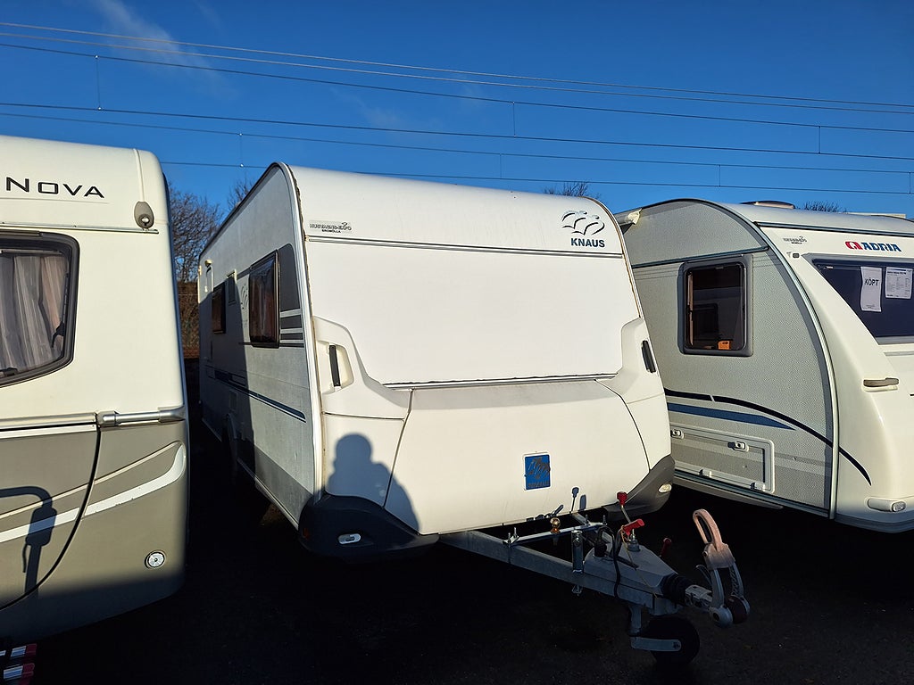 Knaus Sport 500 QDK Barnkammare