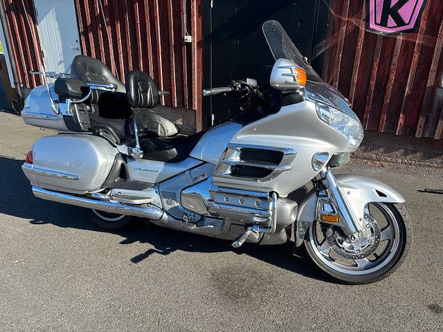 Honda Powersports GL1800A Gold Wing 1.8 goldwing