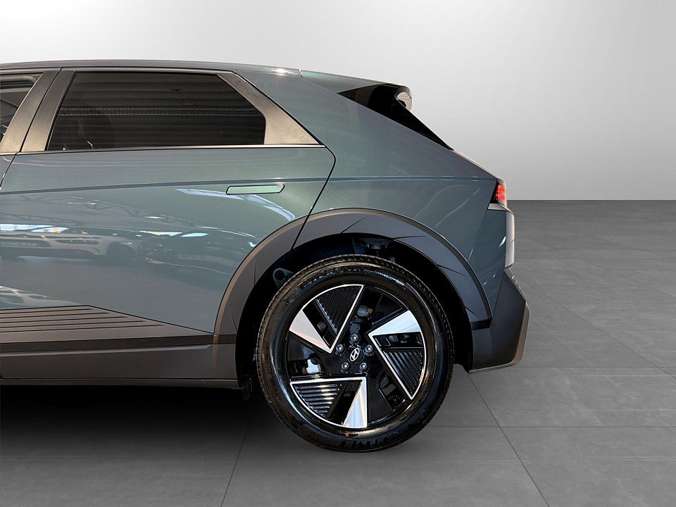 Bild på Hyundai IONIQ 5 Essential 64kWh 170k Aut - FULL LED MATRIX,SMARTKEY