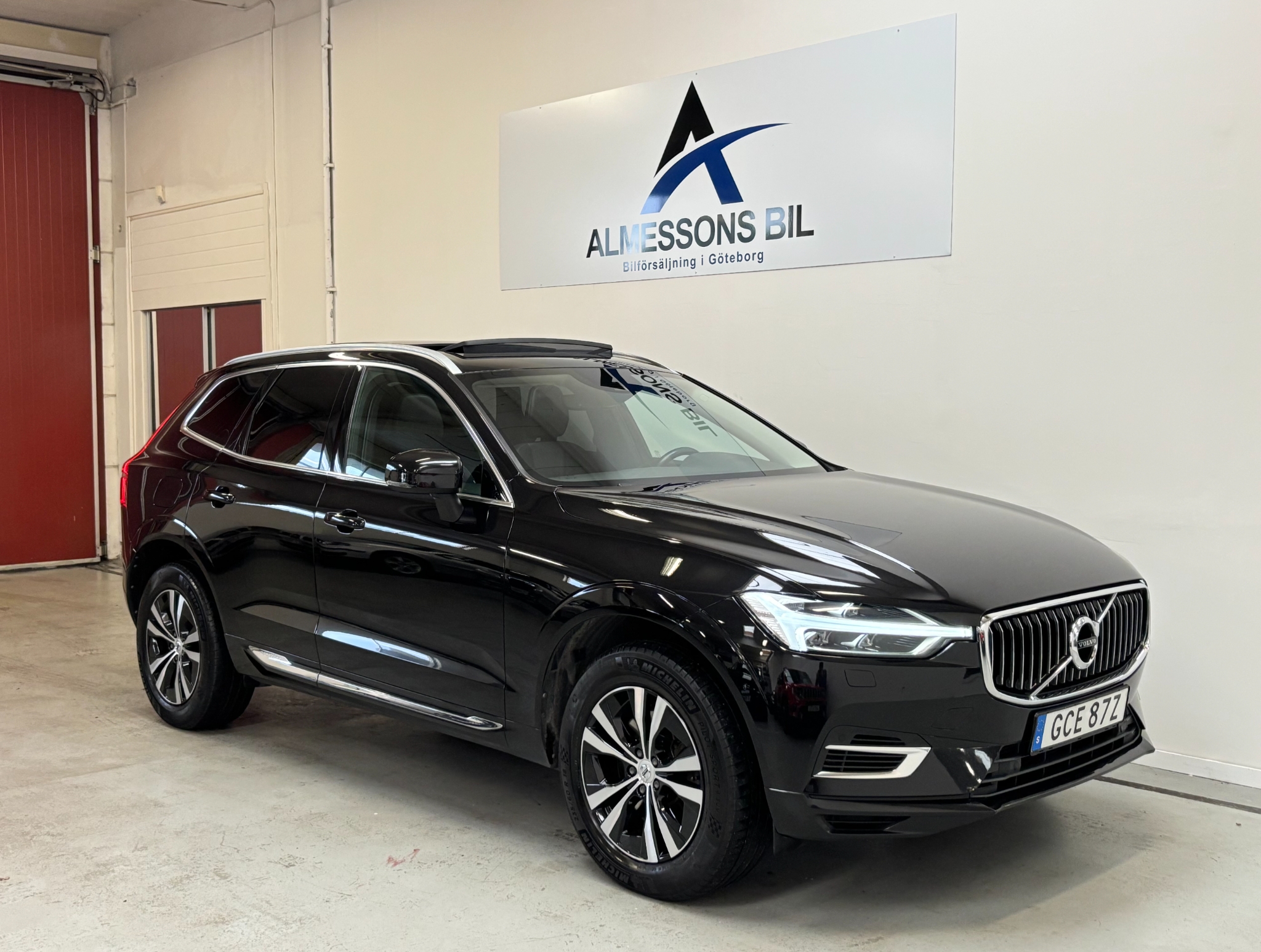 Volvo XC60 2021, bild 2/60