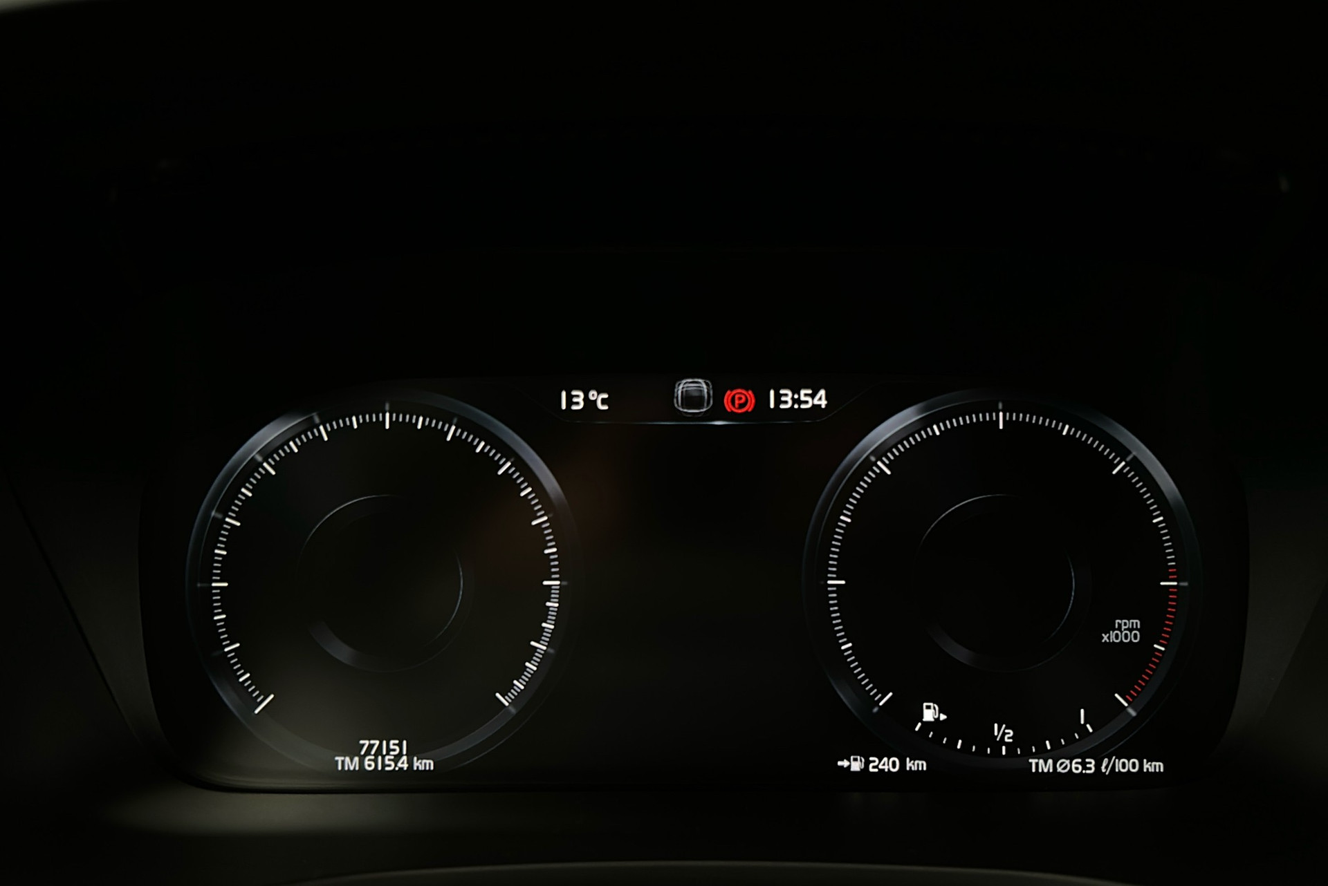 Volvo V60 B4 197hk Momentum Adv 2022, bild 7/10
