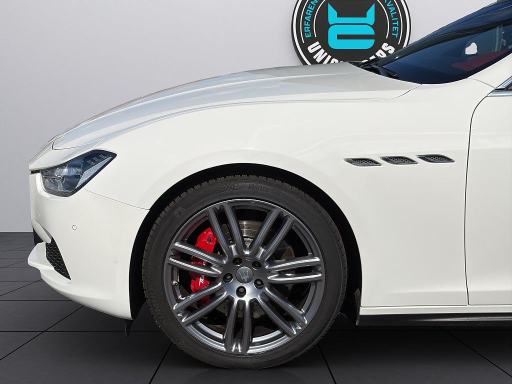 Maserati Ghibli 2016 - miniatyr 11