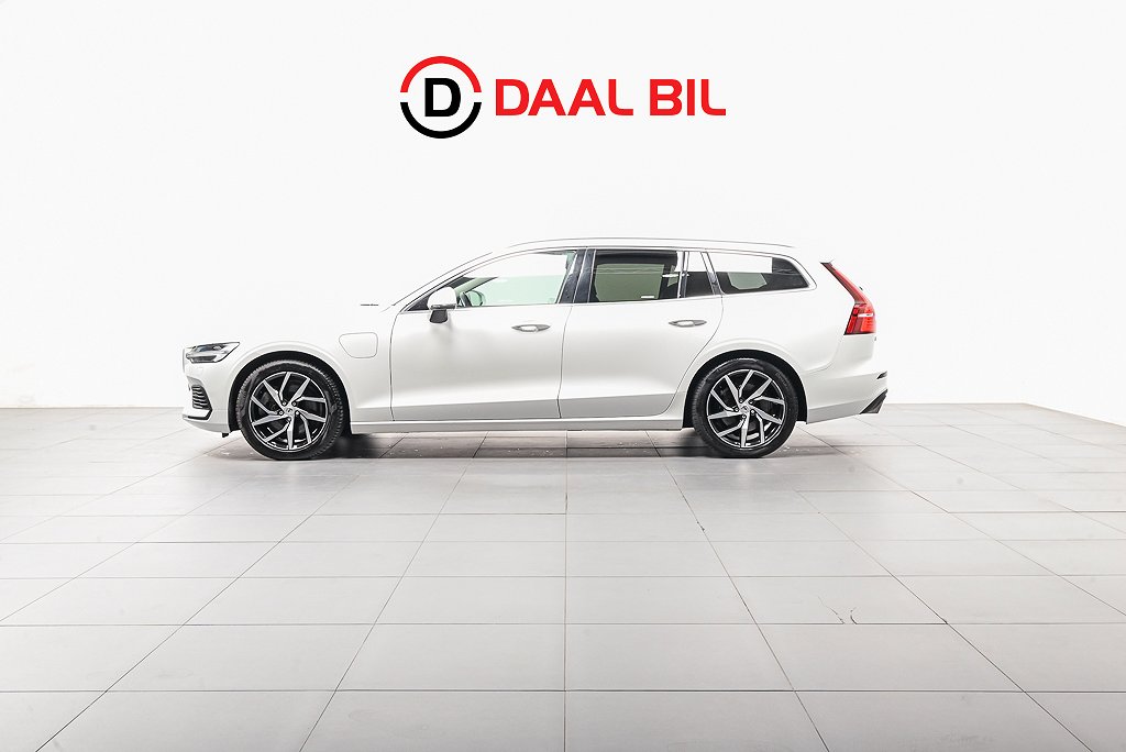 Volvo V60 T6 AWD 340HK MOMENTUM HIGH PERF. DRAG KAMERA NAVI