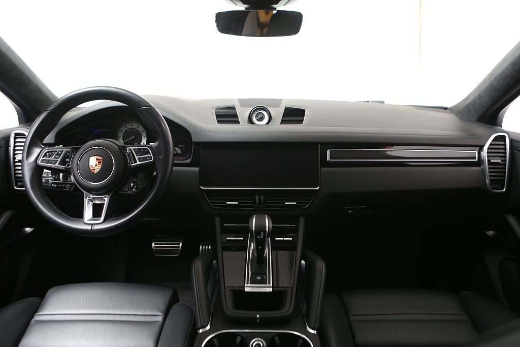 Porsche Cayenne Coupé Turbo S E-Hybrid S 680hk Moms/leasebar 2023