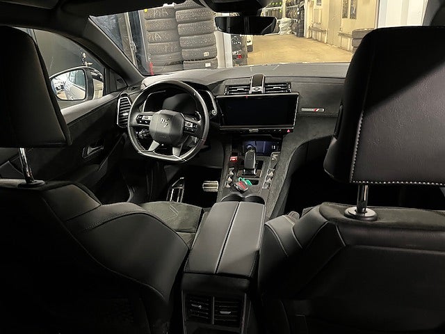 Bild på DS 7 Crossback E-Tense Business Performace 300hk 4x4 