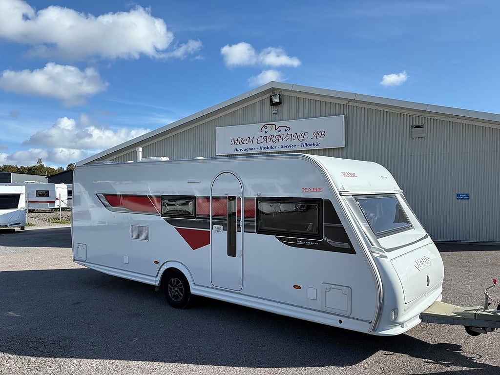 Kabe ESTATE 630 GXL KS Dinette med överbäddskåp
