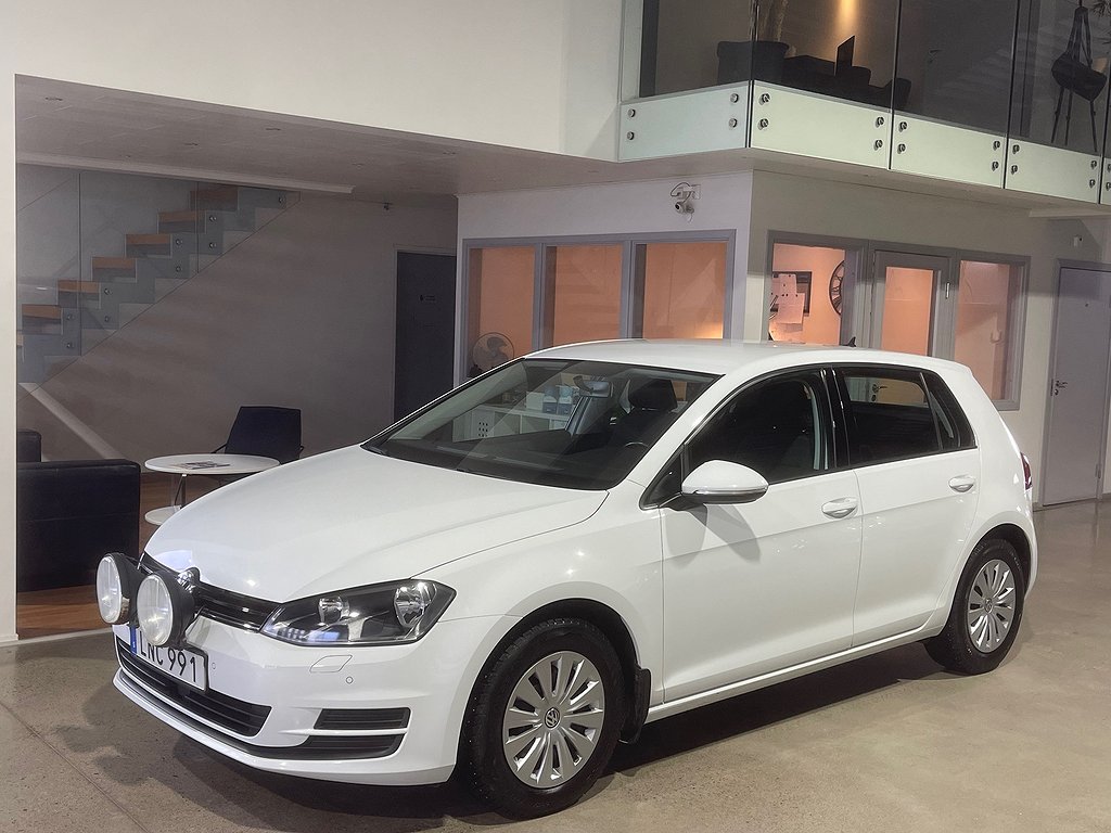 Volkswagen Golf 5-dörrar 1.6 TDI DPF BMT 4Motion (P-värm)