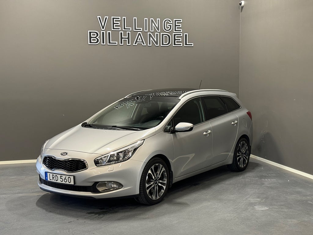 Kia Ceed 1.6 CRDi PANORAMA NAVI
