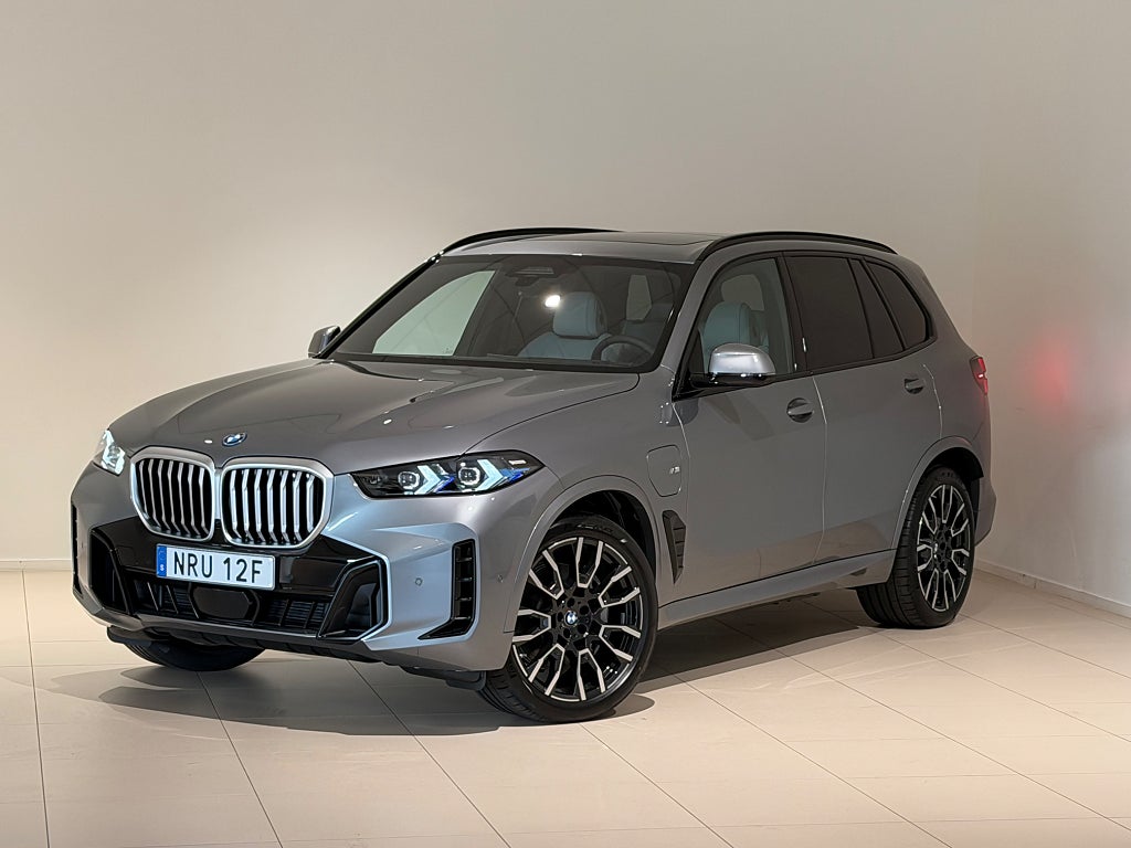 BMW X5 xDrive 50e, M-Sport Business Edition, Panorama, Drag