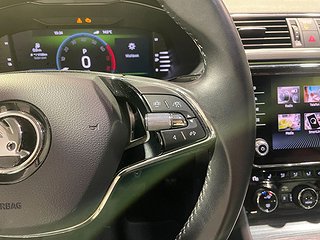 Kombi Skoda Superb 15 av 26
