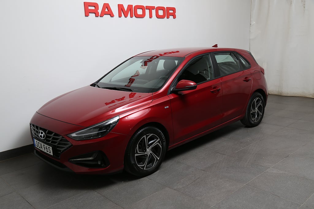 Hyundai i30 1,5 T-GDI 48V MHEV 159hk Advanced Aut Keyless Dragkrok 2022