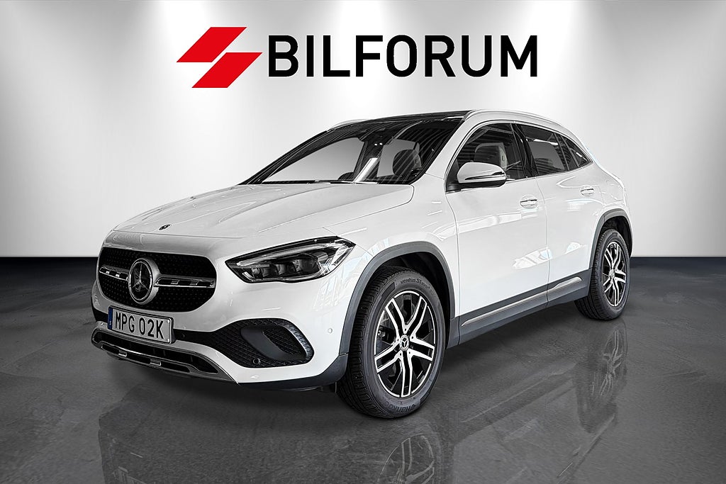 Mercedes-Benz GLA 220 d PROGRESSIVE LINE / EL-STOL / PANORAMA / DISTRONIC
