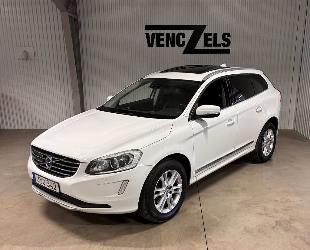 Volvo XC60 D4 AWD Automat Summum Taklucka Värmare GPS VOC Dragkrok