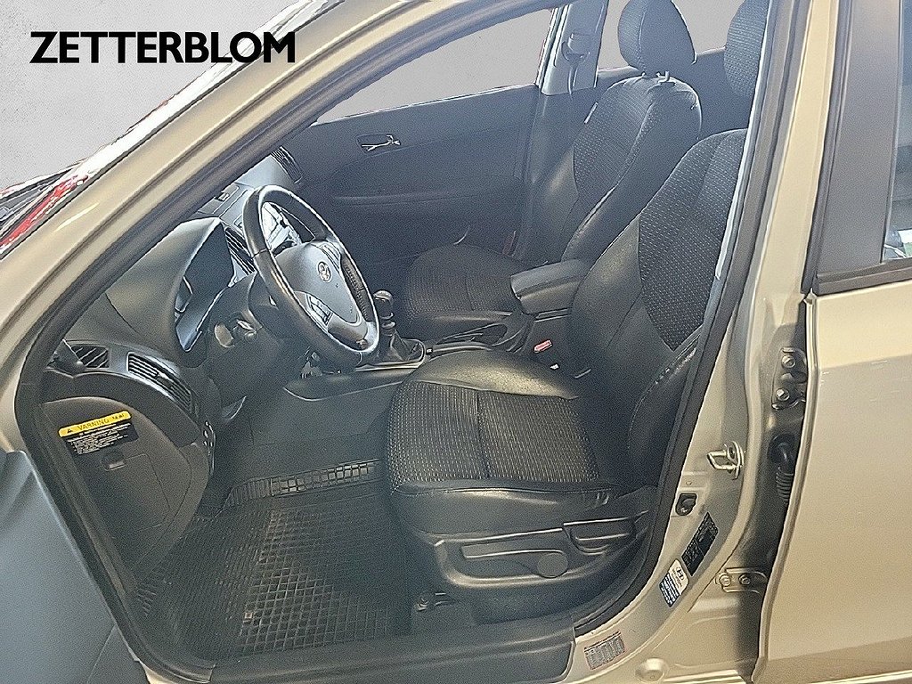 Halvkombi Hyundai i30 7 av 13
