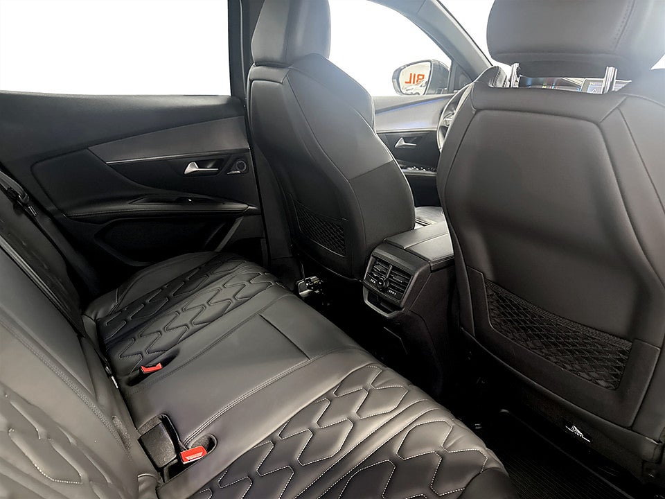 Bild på Peugeot 3008 GT Hybrid4 PHEV 300hk Aut 4WD B-KAMERA DRAG
