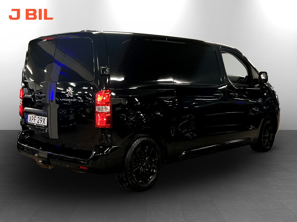 Bild på Peugeot e-Expert PRO+ 75kWh 136hk Aut L2 B-KAMERA NAVI