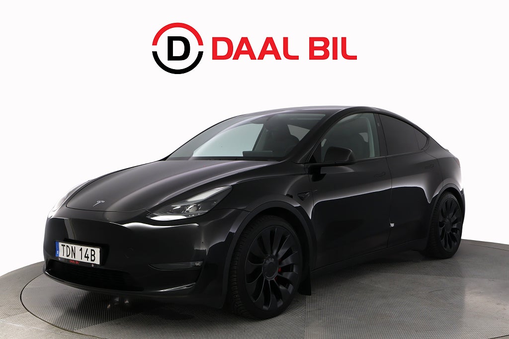 Tesla Model Y PERFORMANCE AWD 534HK PANO B-KAM P-VÄRM AUTOPILOT 