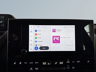 Toyota bZ4X 71.4 kWh Active S&V-hjul Backkamera Cockpit Navi MOMS – bild 11