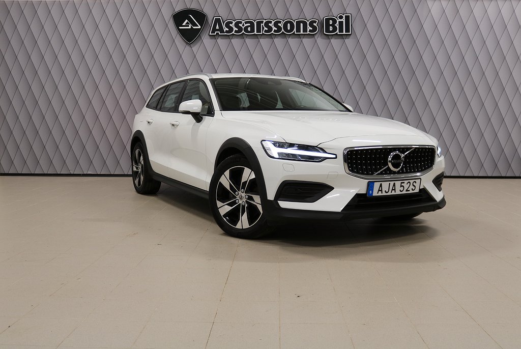 Volvo V60 Cross Country D4 AWD Momentum VOC B-kamera Drag 