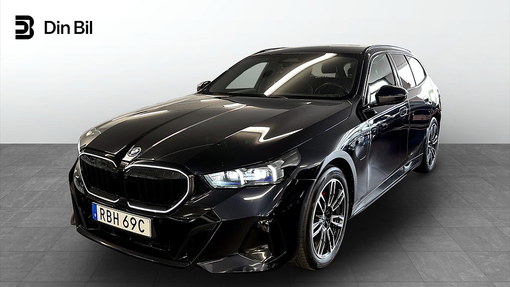 BMW 530e 5-series Touring xDrive 299HK LADDHYBRID*