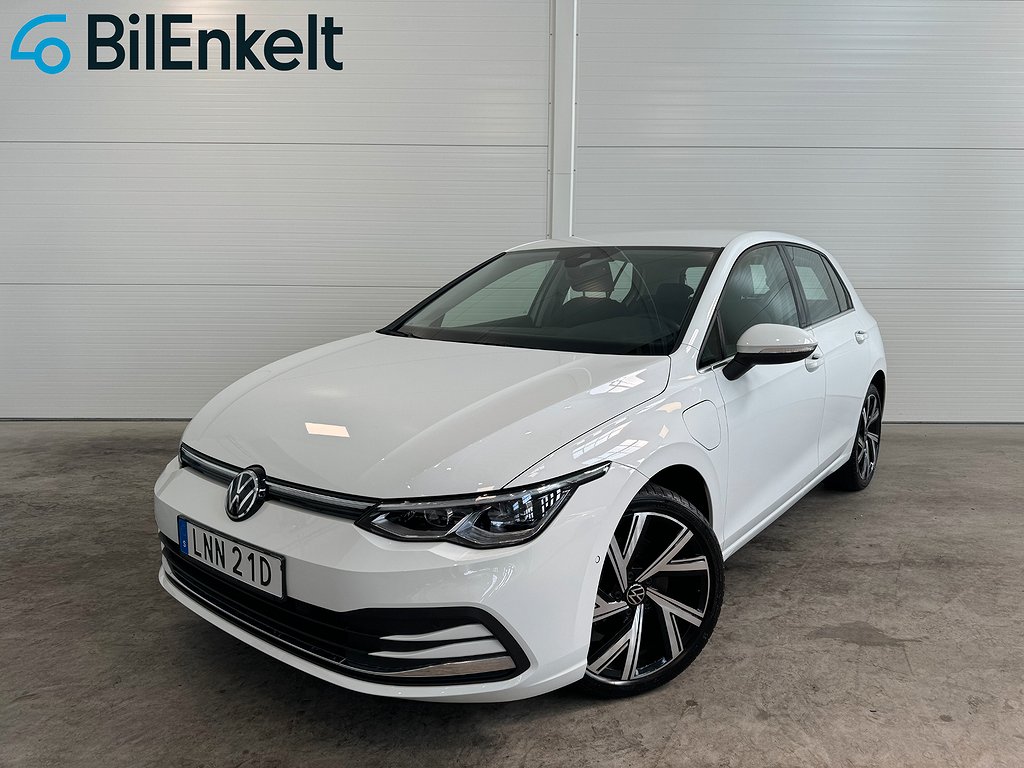 Volkswagen Golf eHybrid DSG Cockpit Drag Värmare B-Kamera 204hk 2021