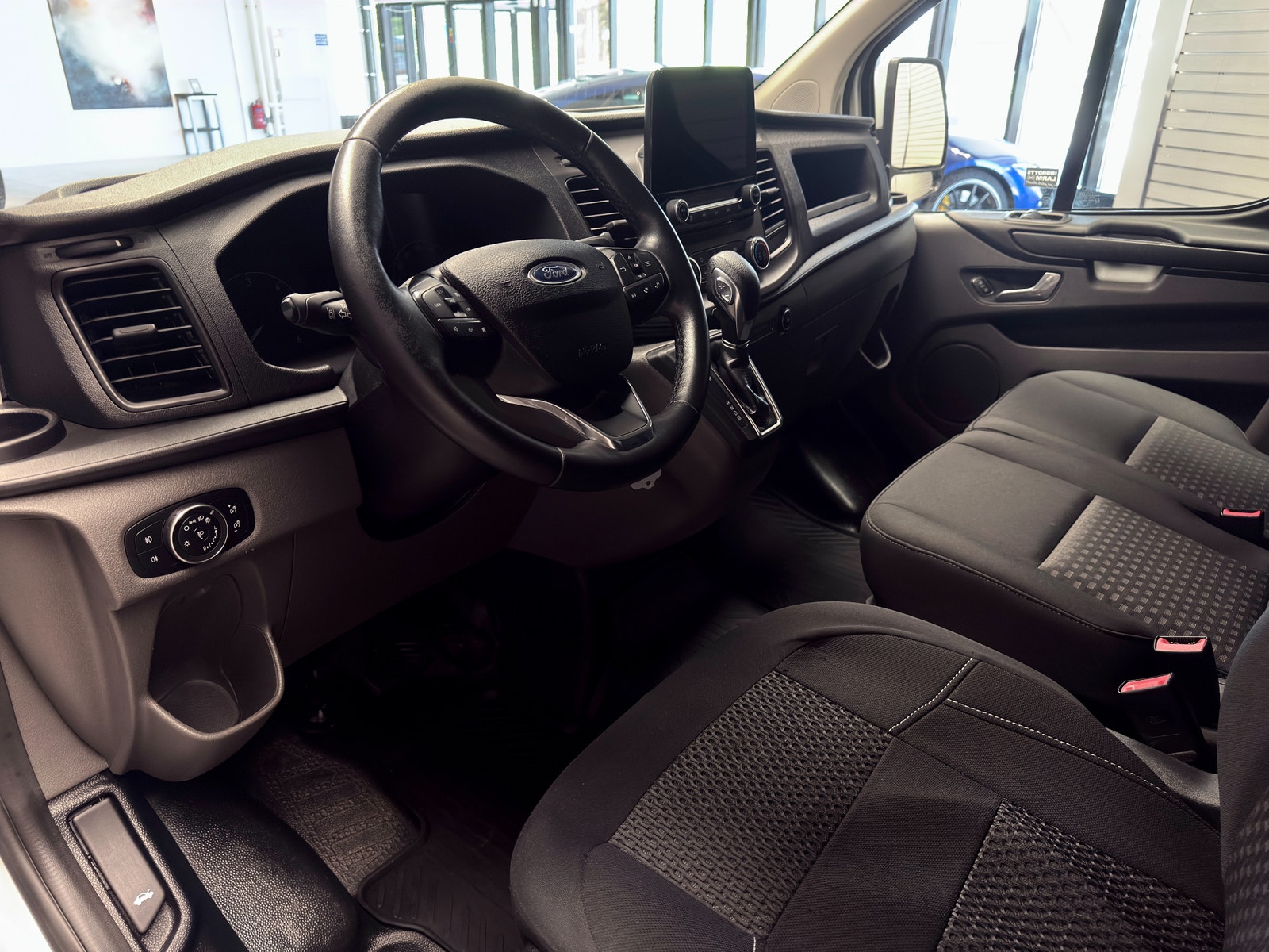Ford transit Custom 280 2.0 TDCi 130hk | Drag | Backkamera | Värmare 2018 - miniatyr 9